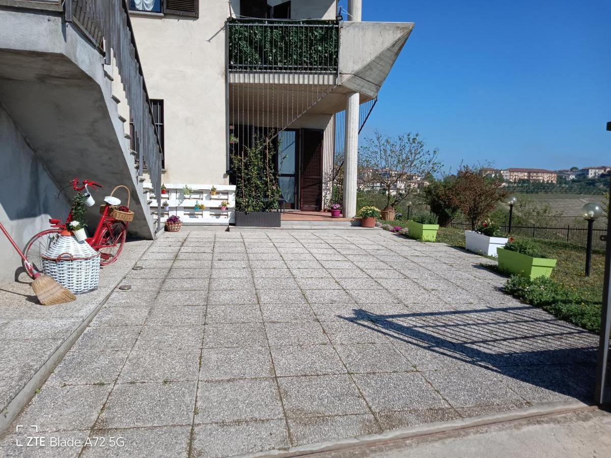 Maison Younesco - Villa Indipendente Exclusive Castagnole delle Lanze Exterior foto